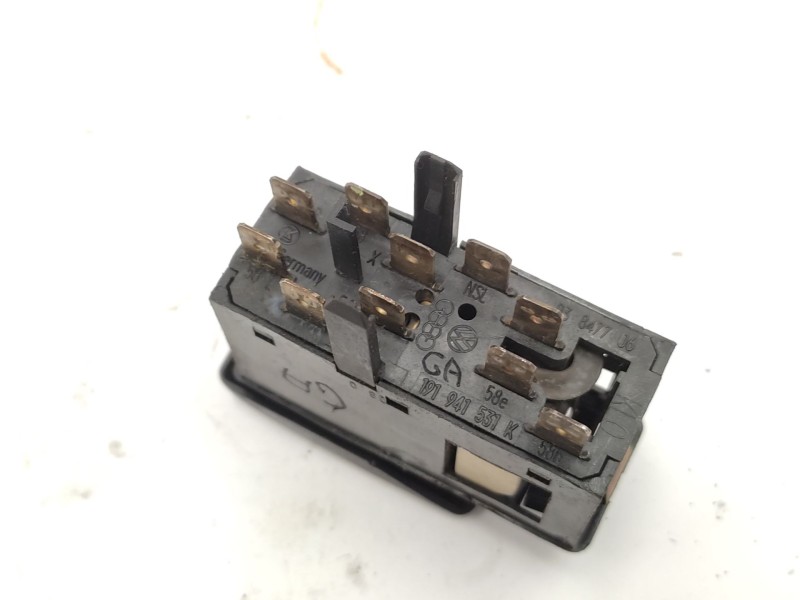 Recambio de mando luces para volkswagen golf ii (19e, 1g1) 1.6 referencia OEM IAM   