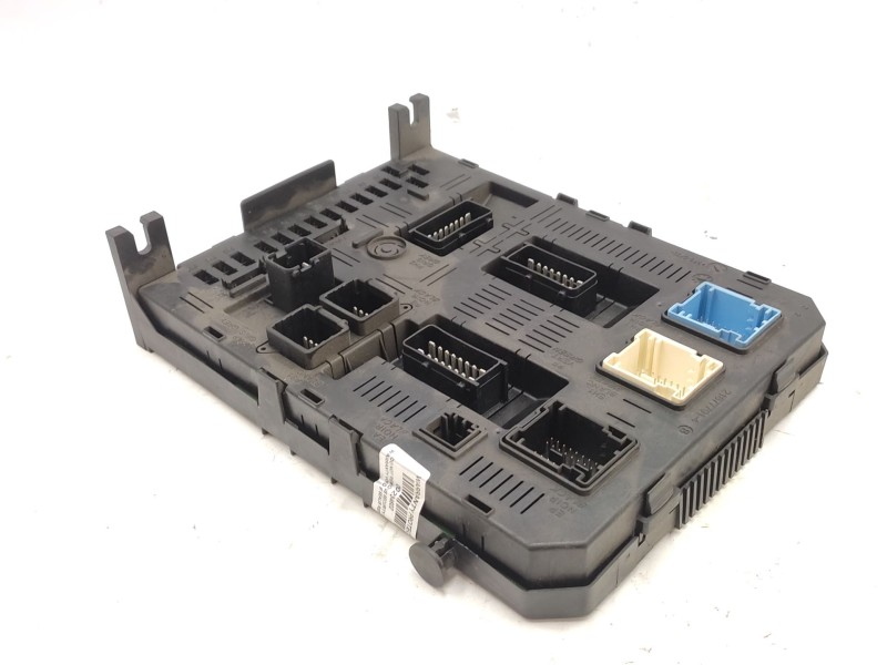 Recambio de caja reles / fusibles para citroën c5 ii (rc_) 2.0 hdi (rcrhrh) referencia OEM IAM   