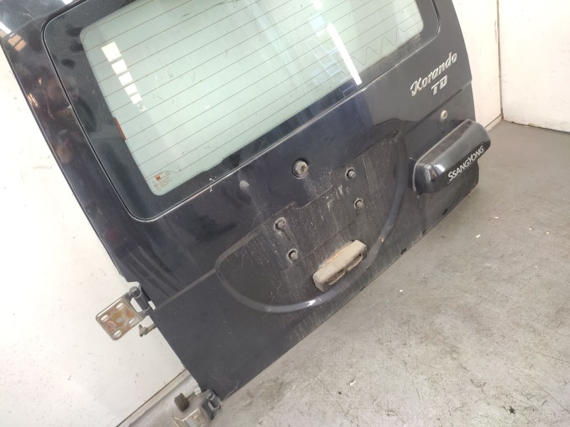 Recambio de porton trasero para ssangyong korando (kj) 2.9 td referencia OEM IAM   