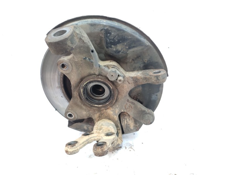 Recambio de mangueta delantera izquierda para ssangyong korando (kj) 2.9 td referencia OEM IAM   