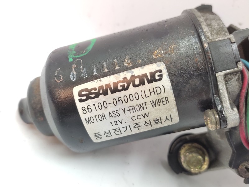Recambio de motor limpia delantero para ssangyong korando (kj) 2.9 td referencia OEM IAM   