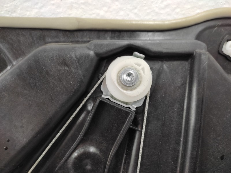 Elevalunas Trasero Izquierdo 51960725  - Fiat 500 X (334) City Cross 8