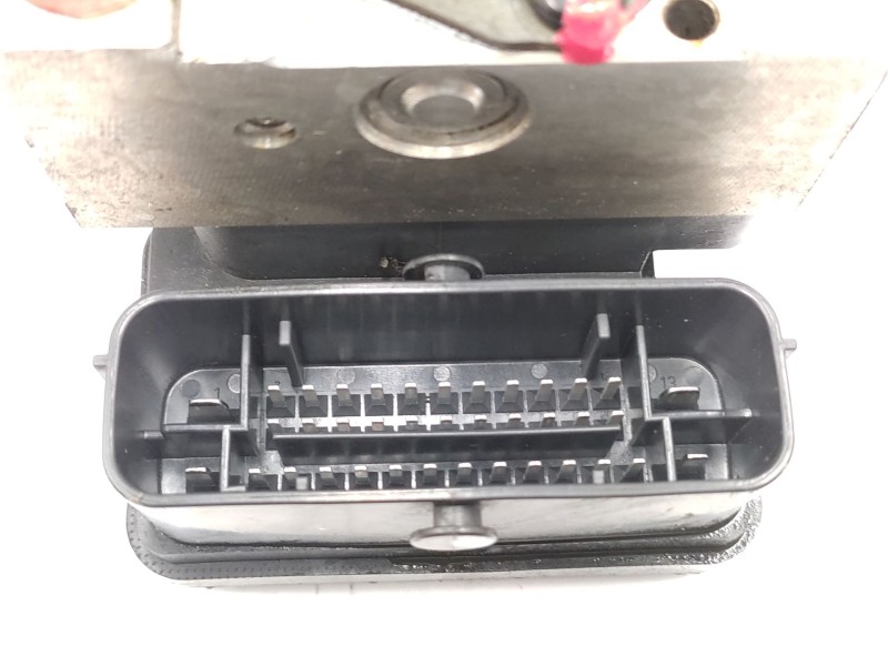 Recambio de abs para hyundai i30 (fd) 1.6 crdi referencia OEM IAM  589202L320 