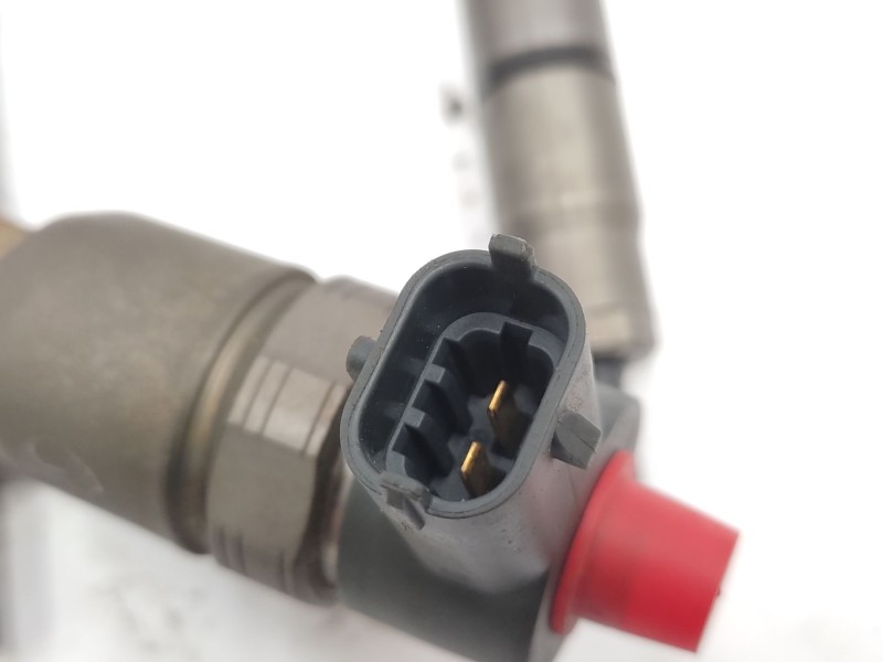 Recambio de inyector para hyundai i30 (fd) 1.6 crdi referencia OEM IAM   