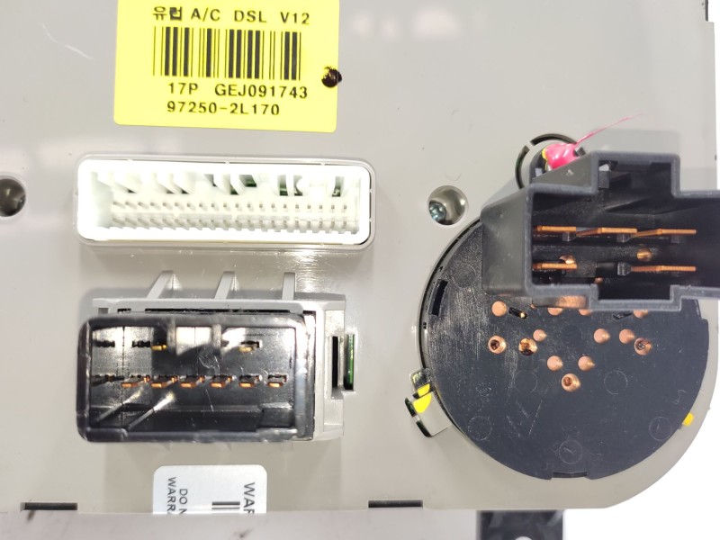 Recambio de mando climatizador para hyundai i30 (fd) 1.6 crdi referencia OEM IAM   