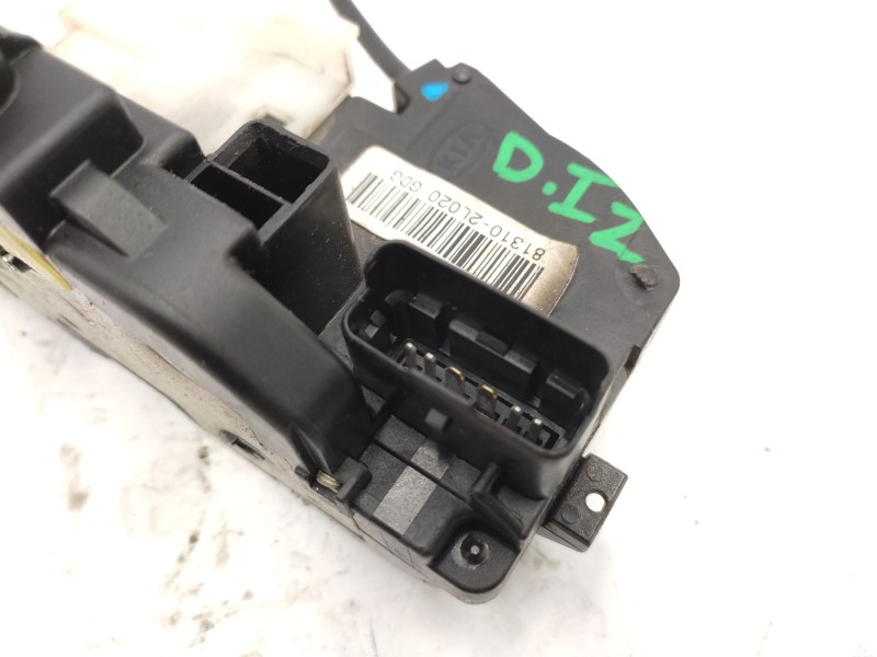 Recambio de cerradura puerta delantera izquierda para hyundai i30 (fd) 1.6 crdi referencia OEM IAM  813102L020 