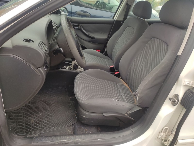 seat leon (1m1) del año 2003