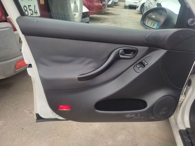 seat leon (1m1) del año 2003