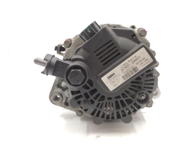 Recambio de alternador para hyundai i30 (fd) 1.6 crdi referencia OEM IAM  373002A601 