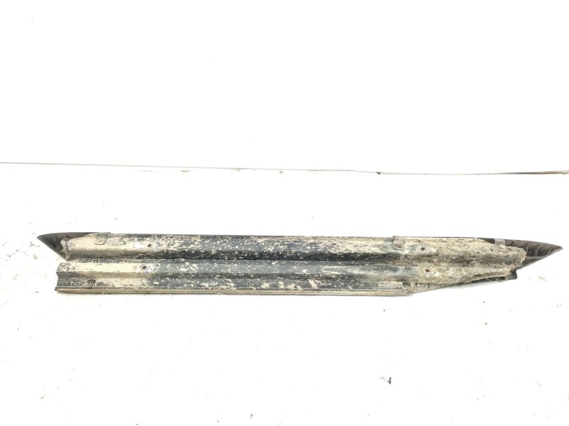 Recambio de estribo para nissan patrol gr v wagon (y61) 3.0 dti referencia OEM IAM   