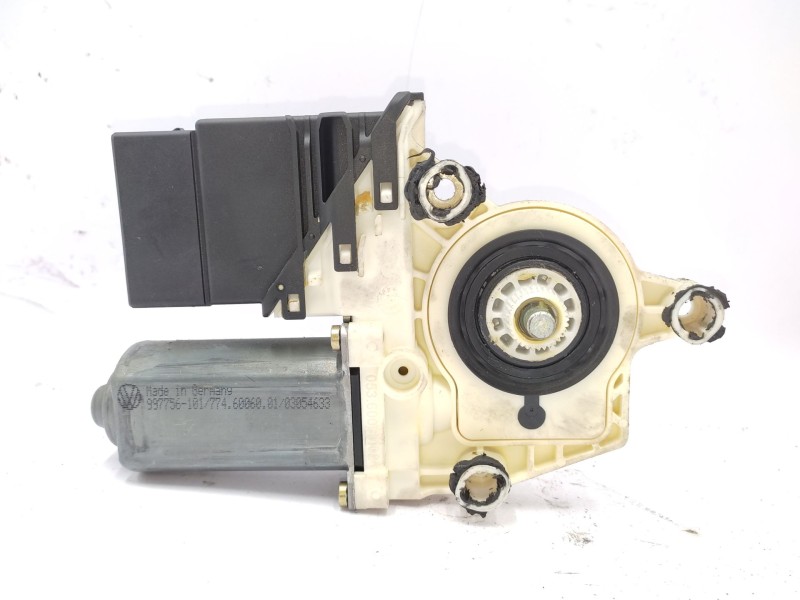 Recambio de motor elevalunas trasero izquierdo para volkswagen golf v (1k1) 2.0 referencia OEM IAM   