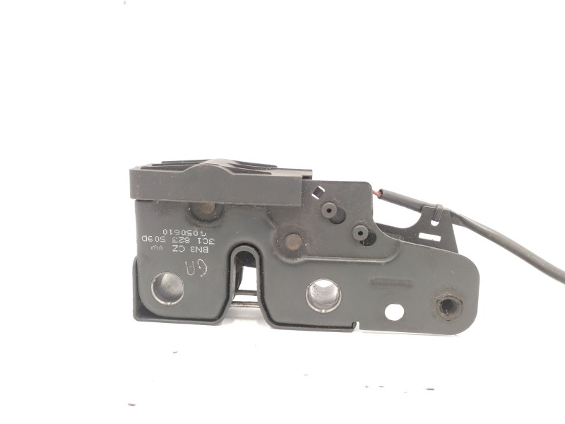 Recambio de cerradura capot para volkswagen passat berlina (3c2) 2.0 tdi referencia OEM IAM   