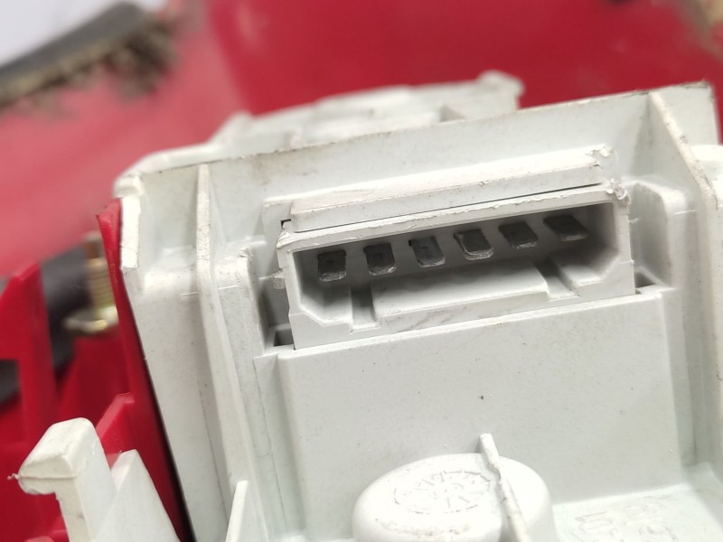Recambio de piloto trasero derecho para audi a3 (8l1) 1.8 t referencia OEM IAM   
