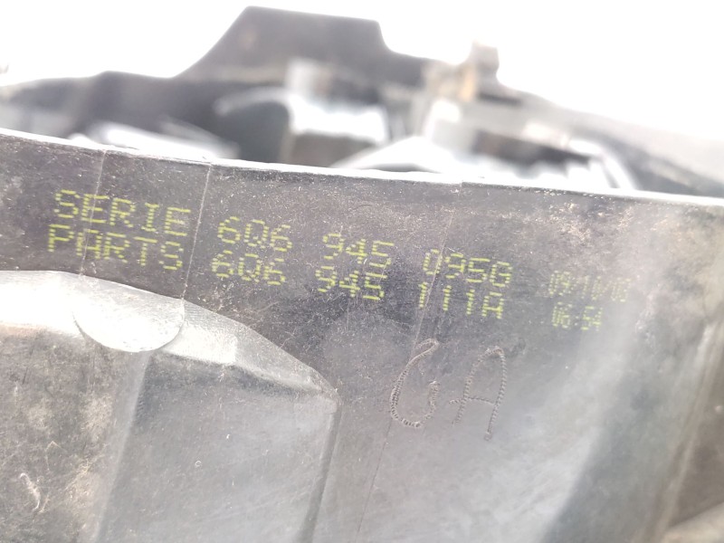 Recambio de piloto trasero izquierdo para volkswagen polo iv (9n_, 9a_) 1.9 sdi referencia OEM IAM  6Q6945095G 