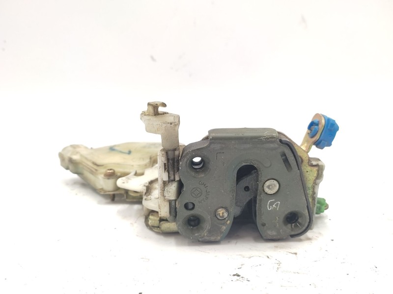 Recambio de cerradura puerta delantera izquierda para nissan patrol gr v wagon (y61) 3.0 dti referencia OEM IAM  805031Y500 