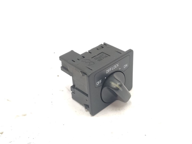 Recambio de interruptor para nissan patrol gr v wagon (y61) 3.0 dti referencia OEM IAM   