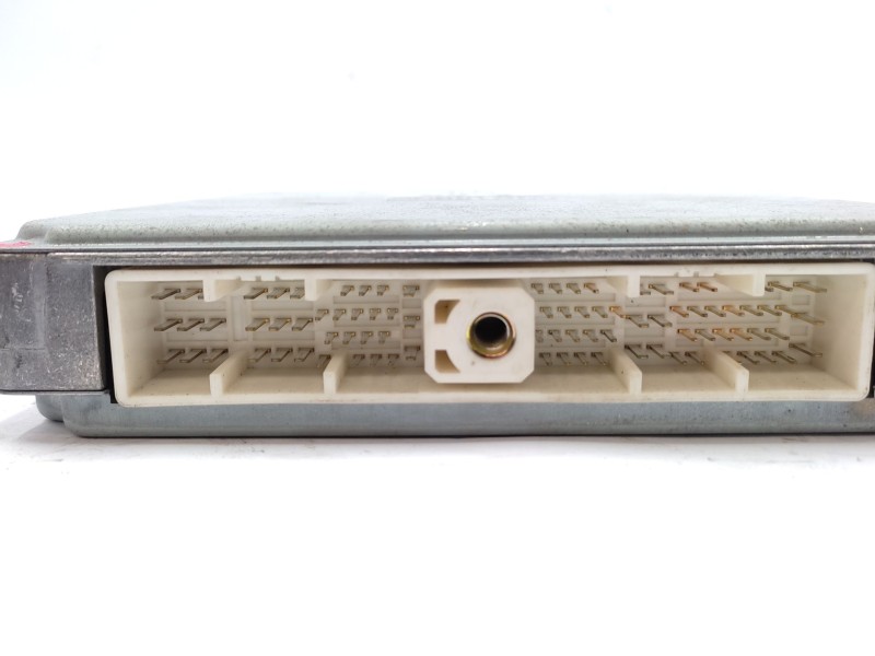 Recambio de centralita motor uce para nissan patrol gr v wagon (y61) 3.0 dti referencia OEM IAM   