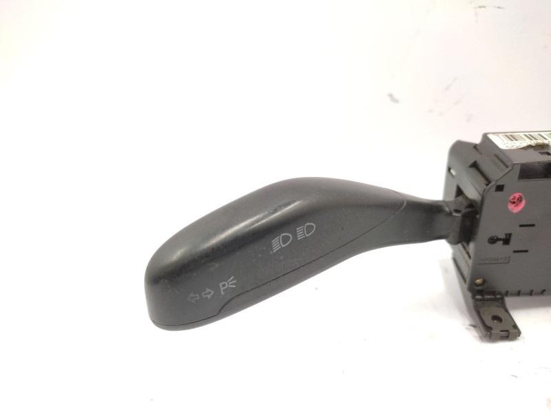 Recambio de mando multifuncion para volkswagen polo iv (9n_, 9a_) 1.9 sdi referencia OEM IAM   