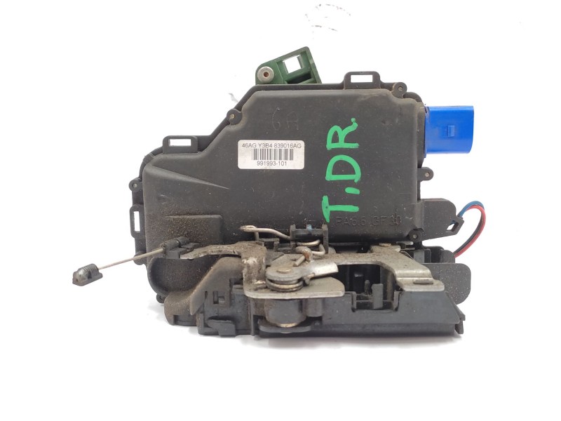 Recambio de cerradura puerta trasera derecha para volkswagen polo iv (9n_, 9a_) 1.9 sdi referencia OEM IAM  3B4839016AN 