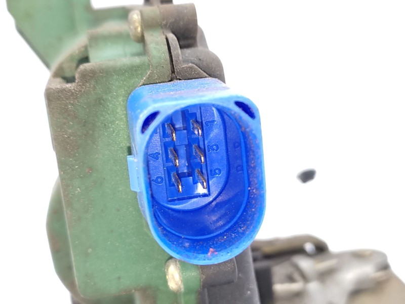 Recambio de cerradura puerta trasera izquierda para volkswagen polo iv (9n_, 9a_) 1.9 sdi referencia OEM IAM  3B4839015AN 