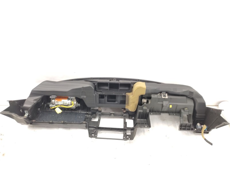 Recambio de salpicadero para nissan patrol gr v wagon (y61) 3.0 dti referencia OEM IAM   