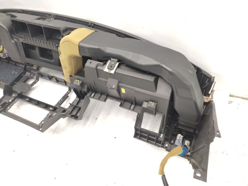 Recambio de salpicadero para nissan patrol gr v wagon (y61) 3.0 dti referencia OEM IAM   