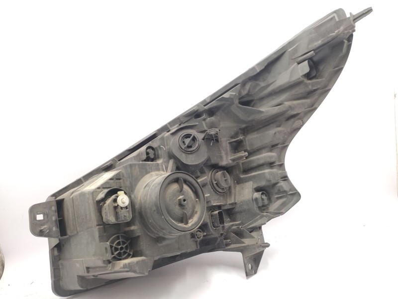Recambio de faro derecho para renault trafic iii furgoneta (fg_) 1.6 dci 145 (fgmg) referencia OEM IAM   