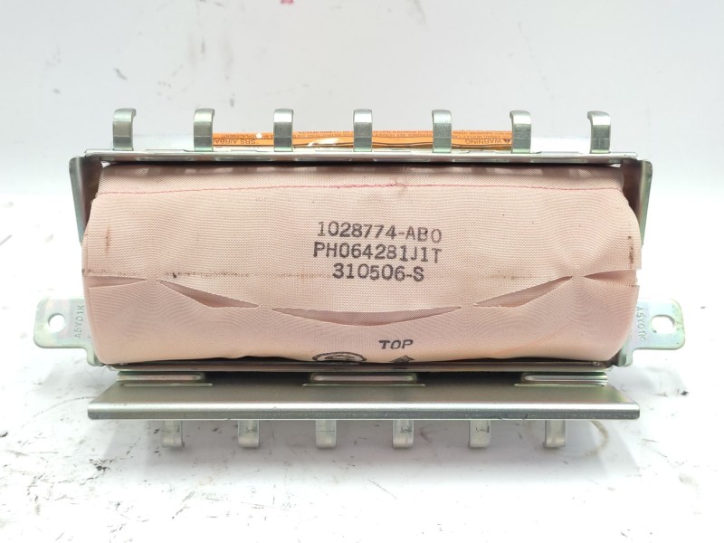 Recambio de airbag delantero derecho para nissan patrol gr v wagon (y61) 3.0 dti referencia OEM IAM   