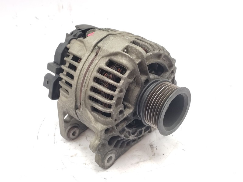 Recambio de alternador para volkswagen golf iv (1j1) 1.6 16v referencia OEM IAM   