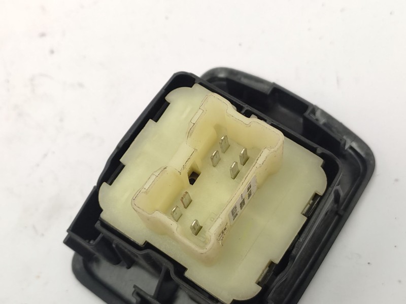 Recambio de mando elevalunas delantero izquierdo para renault trafic iii furgoneta (fg_) 1.6 dci 145 (fgmg) referencia OEM IAM  