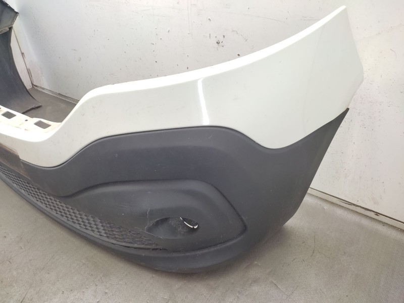 Recambio de paragolpes delantero para renault trafic iii furgoneta (fg_) 1.6 dci 145 (fgmg) referencia OEM IAM   