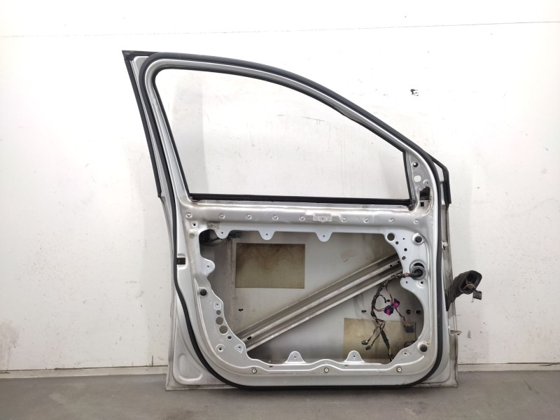 Recambio de puerta delantera izquierda para volkswagen polo iv (9n_, 9a_) 1.9 sdi referencia OEM IAM  614831055P 