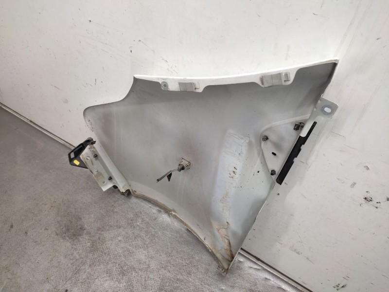 Recambio de aleta delantera derecha para renault trafic iii furgoneta (fg_) 1.6 dci 145 (fgmg) referencia OEM IAM   