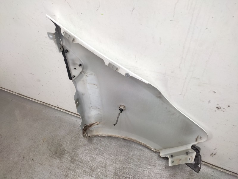 Recambio de aleta delantera izquierda para renault trafic iii furgoneta (fg_) 1.6 dci 145 (fgmg) referencia OEM IAM 631016242R  