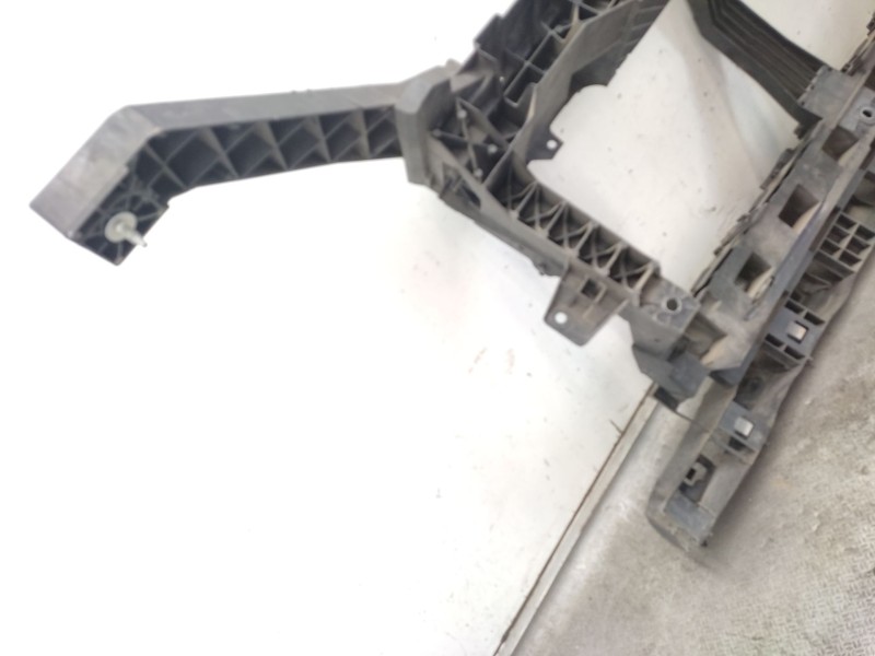 Recambio de panel frontal para renault trafic iii furgoneta (fg_) 1.6 dci 145 (fgmg) referencia OEM IAM   