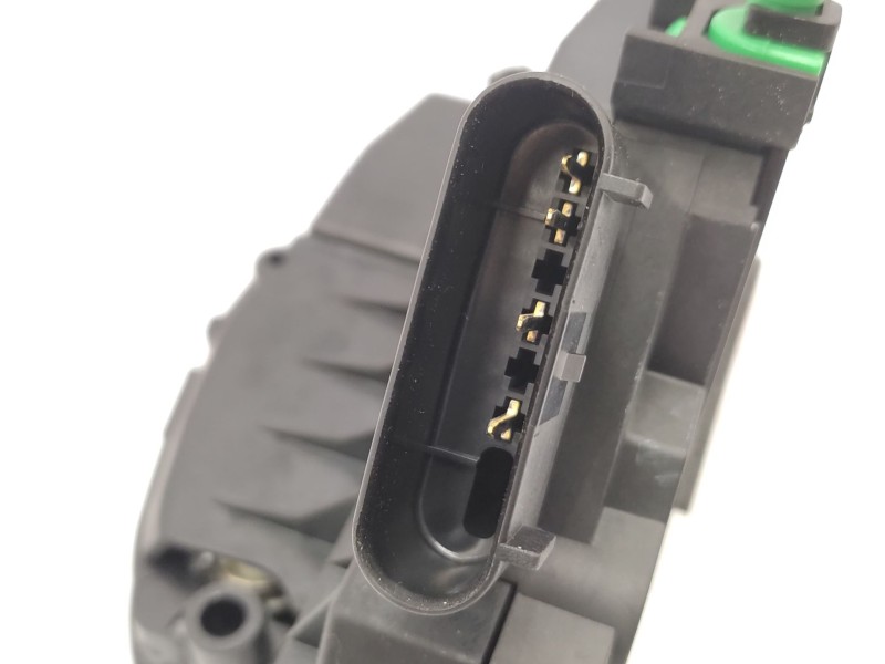 Recambio de cerradura puerta delantera derecha para ford kuga (cbs) titanium referencia OEM IAM BM5AA21812BH 2066073 