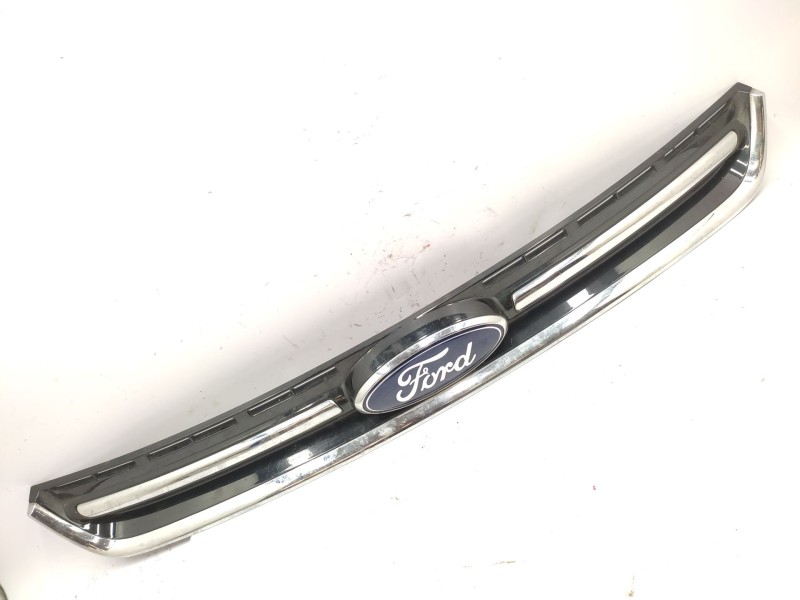 Recambio de calandra delantera de radiador para ford kuga (cbs) titanium referencia OEM IAM   