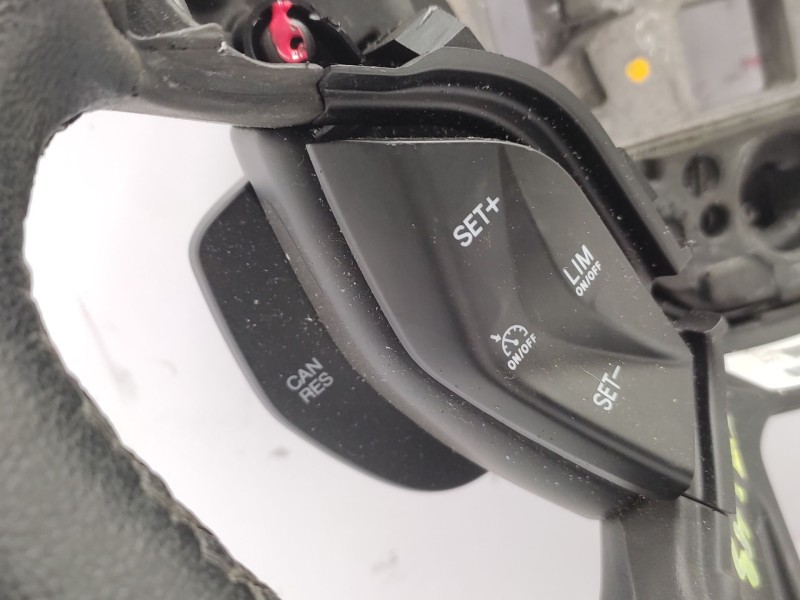 Recambio de volante para ford kuga (cbs) titanium referencia OEM IAM   