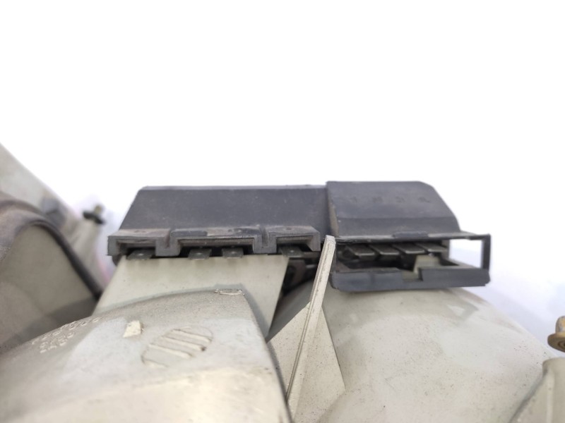 Piloto Trasero Derecho 138566  - Audi 80/90 (893) 4