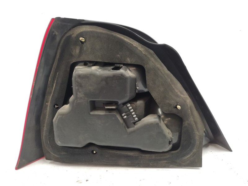 Piloto Trasero Derecho Xfb10088  - Mg Serie 200 (rf) 216 Si (5-ptas.) 2