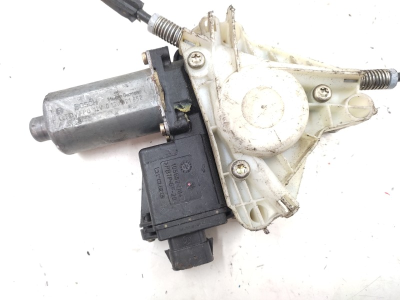 Elevalunas Trasero Derecho 0130821652  - Mitsubishi Carisma Berina 5 (da0) 1800 Gdi Lx 2