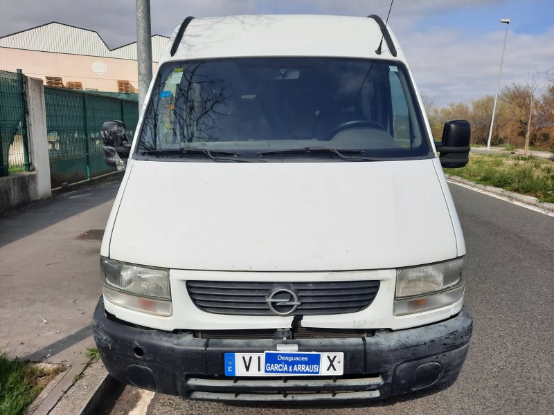 opel movano del año 2000