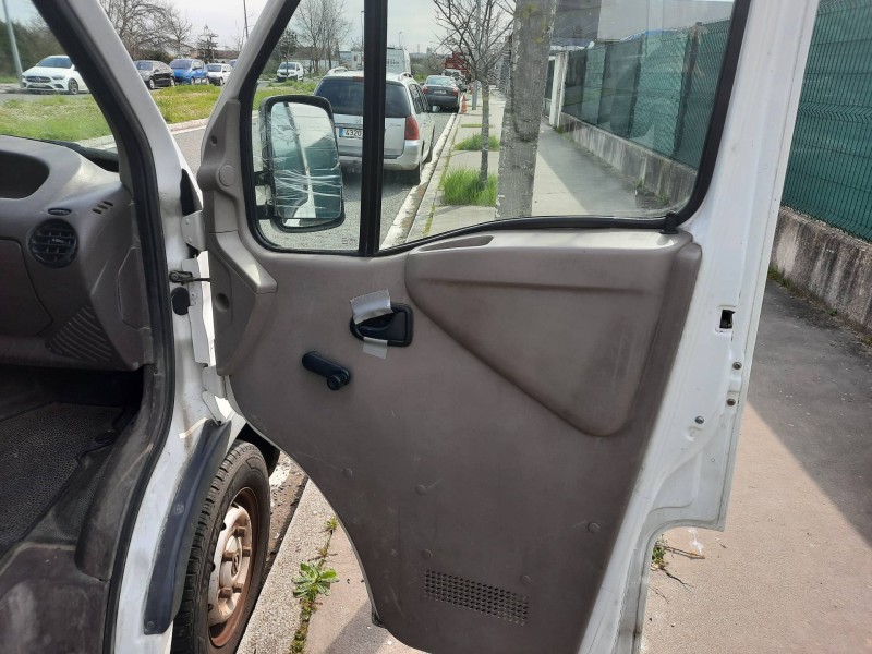 opel movano del año 2000