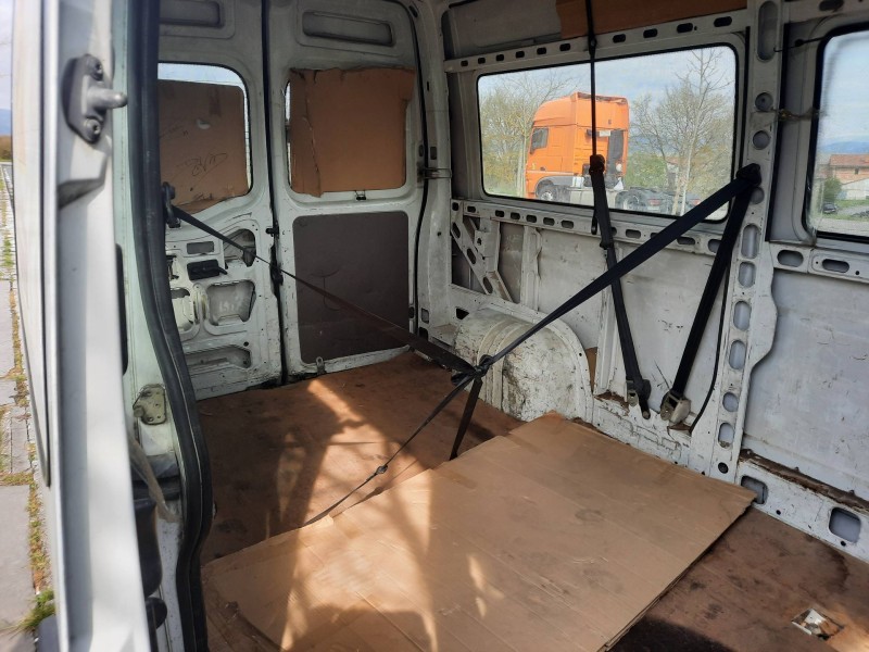 opel movano del año 2000