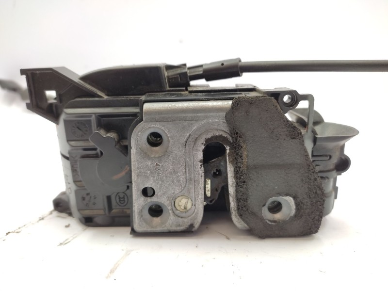 Recambio de cerradura puerta trasera izquierda para renault scenic iii grand dynamique referencia OEM IAM 825030032R  