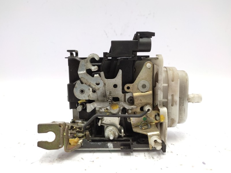 Cerradura Puerta Delantera Derecha 4d1837016d  - Audi A4 B5 (8d2) 1.9 Tdi 2