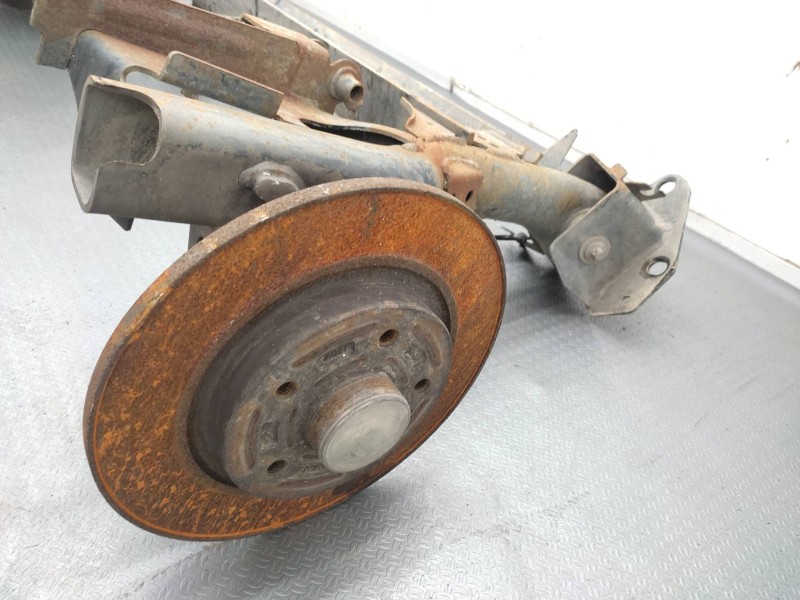 Puente Trasero 8200684666  - Renault Kangoo 1.5 Dci Diesel 5