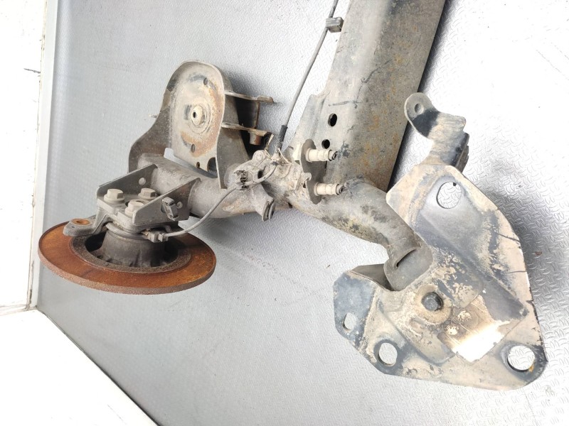 Puente Trasero 8200684666  - Renault Kangoo 1.5 Dci Diesel 8