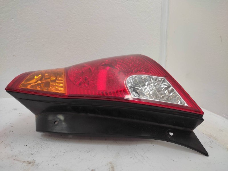 Piloto Trasero Derecho 92402257  - Hyundai Accent (lc) 1.3 12v Cat 5