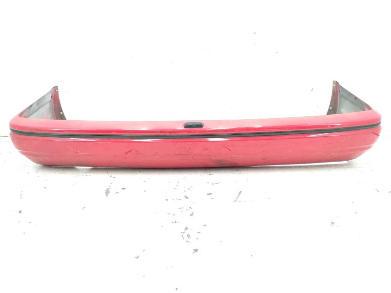 Recambio de paragolpes trasero para ford escort berlina xr3i referencia OEM IAM   